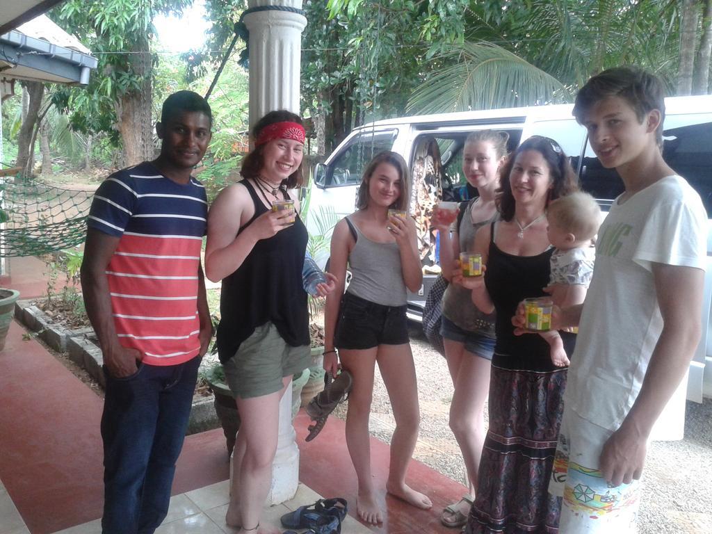 Elephant Safari Lodge Sigiriya Junction ฮาบารานา ภายนอก รูปภาพ
